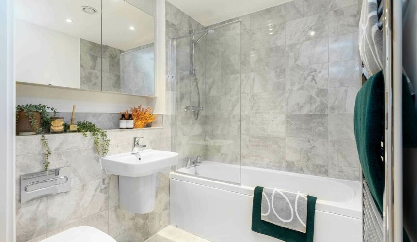 Waterside riverwell bathroom