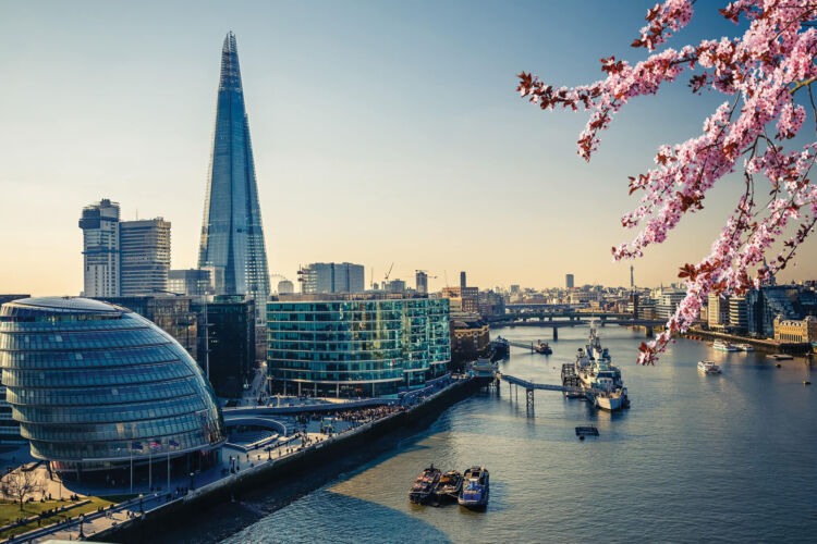 Area Photos shutterstock 590857865