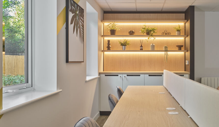 252295 09 work hub